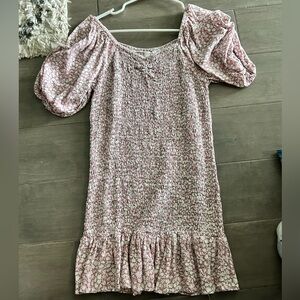 Puff sleeve pink dress